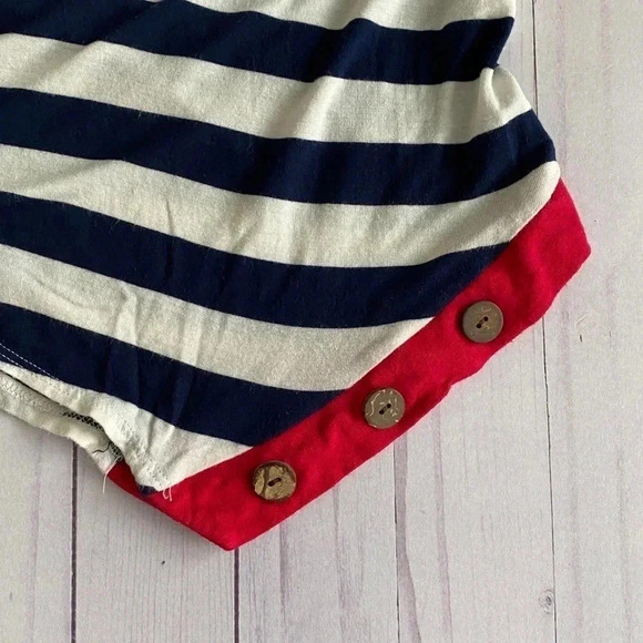 ๐ Twenty Second Striped Top - Picture 4 of 5